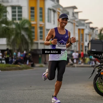 Runner Photo 7824177