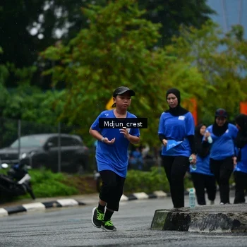 Runner Photo 7824182