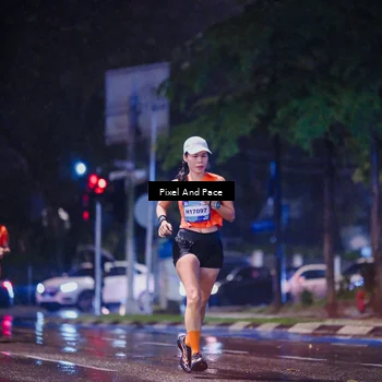 Runner Photo 7824189
