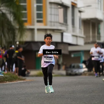 Runner Photo 7824200