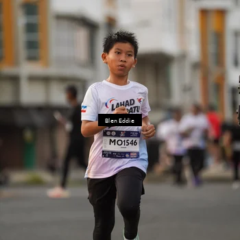 Runner Photo 7824209