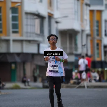 Runner Photo 7824221