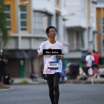 Runner Photo 7824240