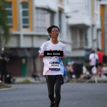 Runner Photo 7824242