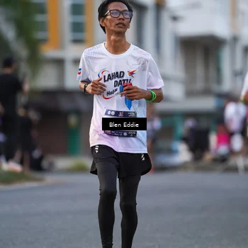 Runner Photo 7824275