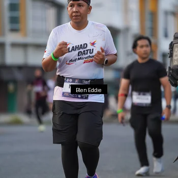 Runner Photo 7824283