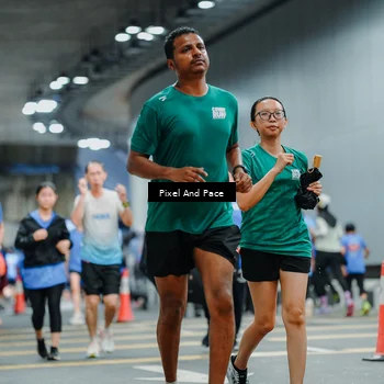 Runner Photo 7824303