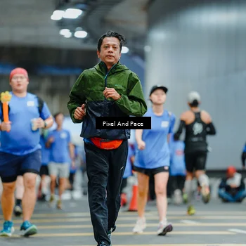 Runner Photo 7824328