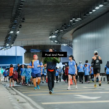 Runner Photo 7824345
