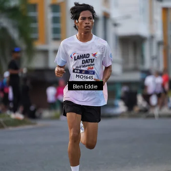 Runner Photo 7824370
