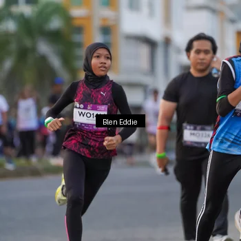 Runner Photo 7824371