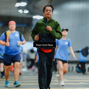 Runner Photo 7824372