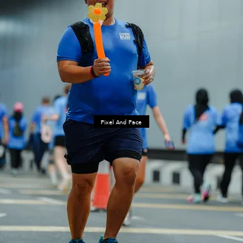 Runner Photo 7824395