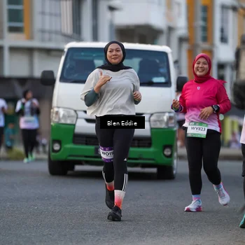 Runner Photo 7824405