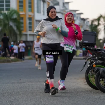 Runner Photo 7824471