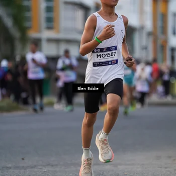 Runner Photo 7824519
