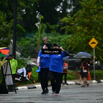 Runner Photo 7824535