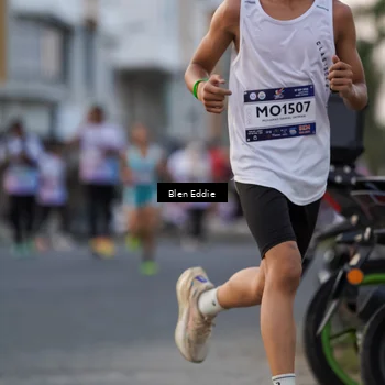 Runner Photo 7824554