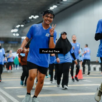 Runner Photo 7824576