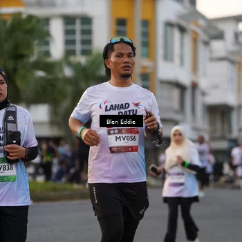 Runner Photo 7824626