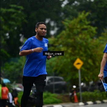 Runner Photo 7824670