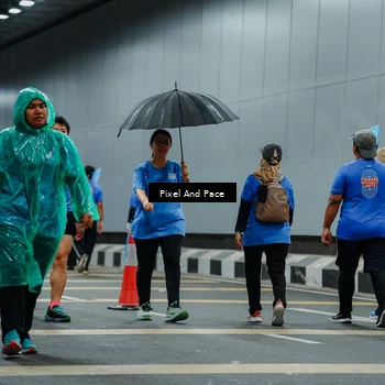Runner Photo 7824691