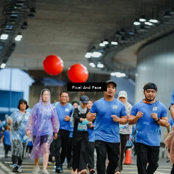 Runner Photo 7824750