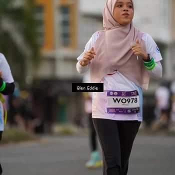 Runner Photo 7824751