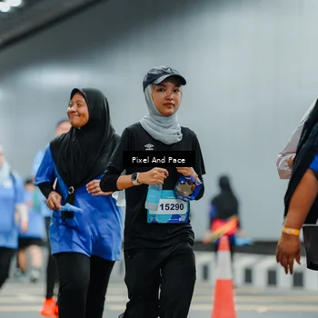 Runner Photo 7824771