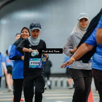 Runner Photo 7824788