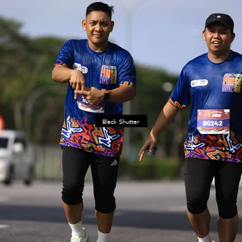 Runner Photo 7824792