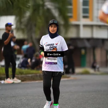 Runner Photo 7824799