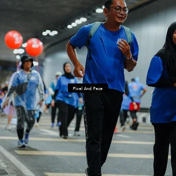 Runner Photo 7824816