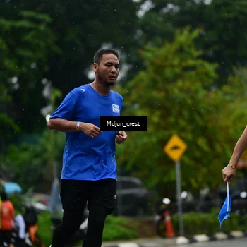 Runner Photo 7824840