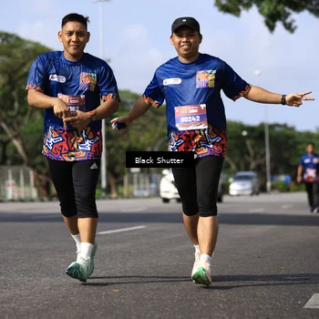 Runner Photo 7824844