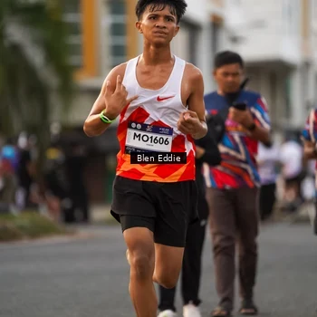 Runner Photo 7824878