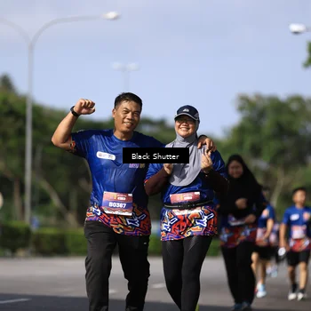 Runner Photo 7824880