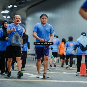 Runner Photo 7824943