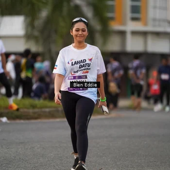 Runner Photo 7825000