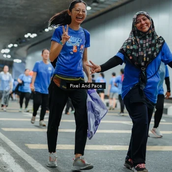 Runner Photo 7825004