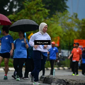 Runner Photo 7825007