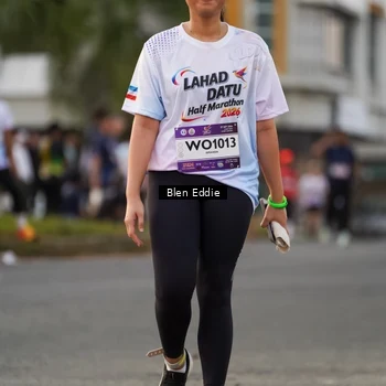 Runner Photo 7825025