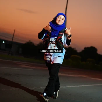 Runner Photo 7825029