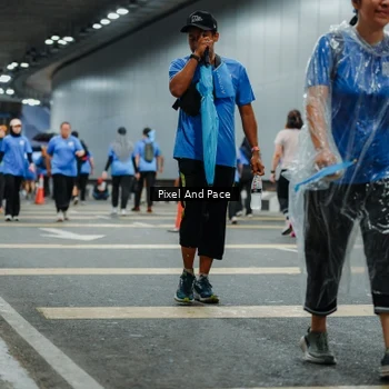 Runner Photo 7825030