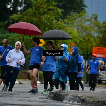 Runner Photo 7825036