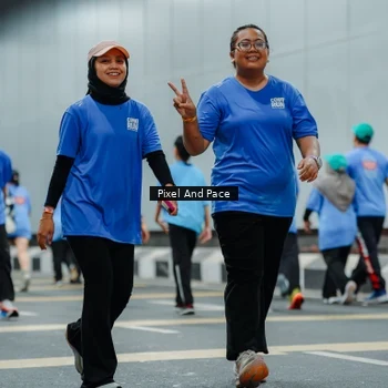Runner Photo 7825042