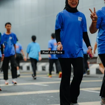 Runner Photo 7825046