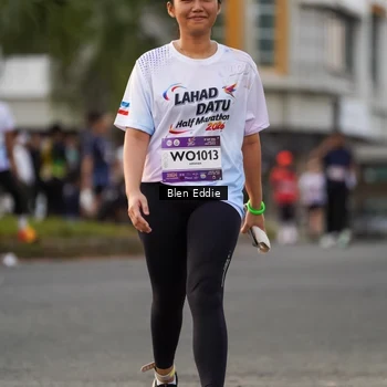 Runner Photo 7825049