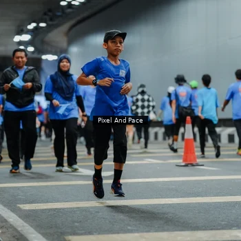 Runner Photo 7825057