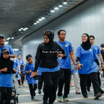 Runner Photo 7825088